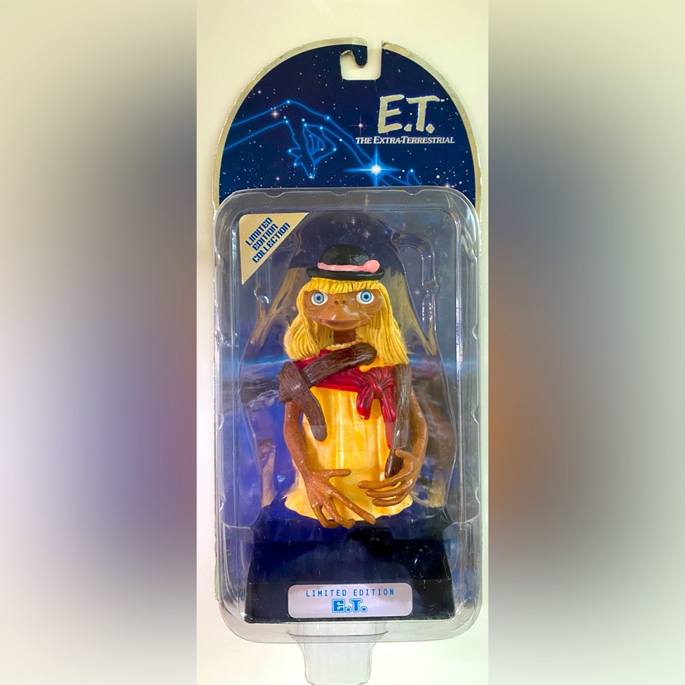 E.T. Limited Edition New Toy